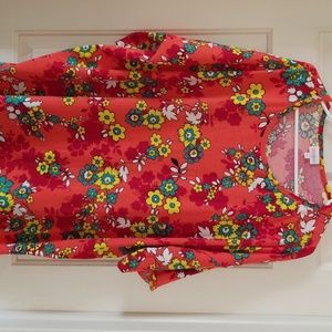 Lularoe Irma shirt